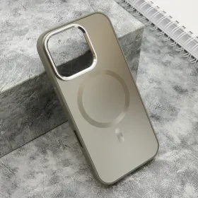 Futrola - maska COLOR METAL MagSafe za iPhone 16 Pro (6.3) srebrna (MS).