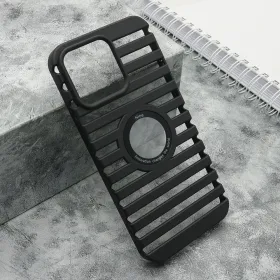 Futrola - maska LINES LOGO CUT za iPhone 15 Pro Max (6.7) crna (MS).