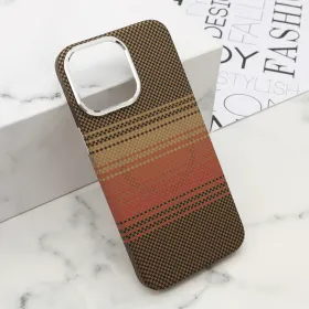 Futrola - maska UrbanMesh MagSafe za iPhone 15 Pro Max (6.7) DZ05 (MS).