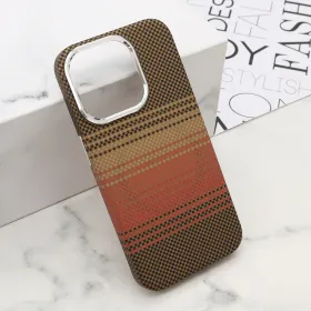 Futrola - maska UrbanMesh MagSafe za iPhone 15 Pro (6.1) DZ05 (MS).