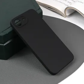 Silikonska futrola - maska Skin za iPhone 16e 6.1 mat crna.