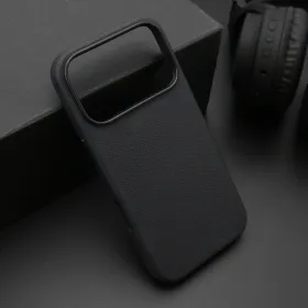 Futrola - maska FROSTED SHIELD MagSafe za iPhone 17 Pro (6.3) crna (MS).