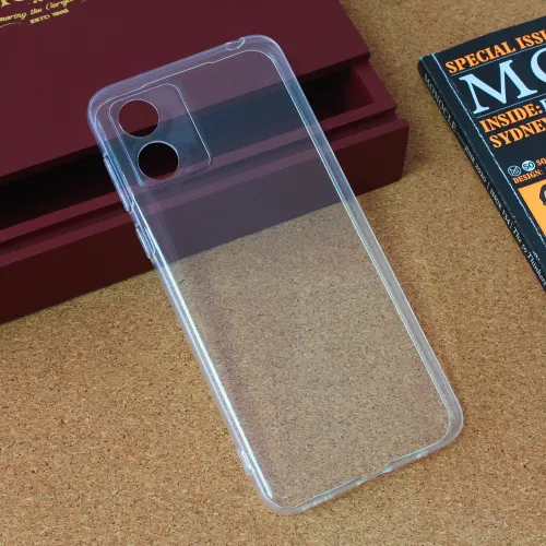 Silikonska futrola - maska Ultra Thin za Motorola Moto E13 Transparent.