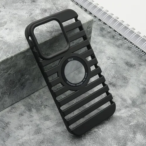 Futrola - maska LINES LOGO CUT za iPhone 15 Pro (6.1) crna (MS).