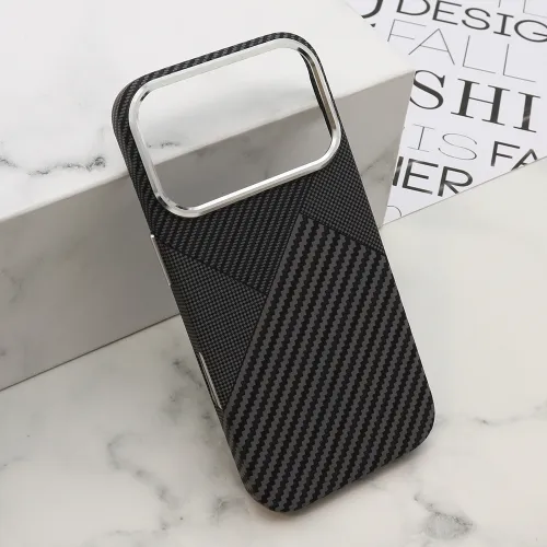 Futrola - maska UrbanMesh MagSafe za iPhone 17 Pro Max (6.9) DZ03 (MS).