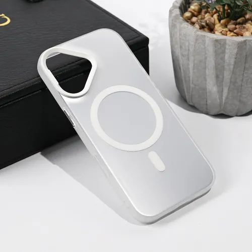 Futrola - maska Magsafe Clear za iPhone 17 6.3 srebrna.