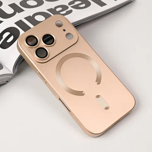 Futrola - maska Magsafe Chrome za iPhone 17 Pro 6.3 zlatna.