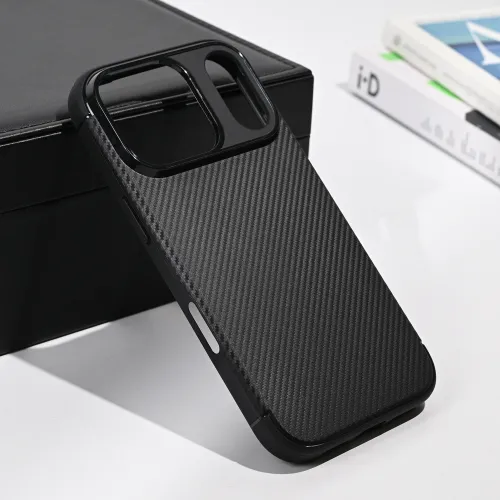 Futrola - maska Defender Carbon za iPhone 17 Pro 6.3 crna.