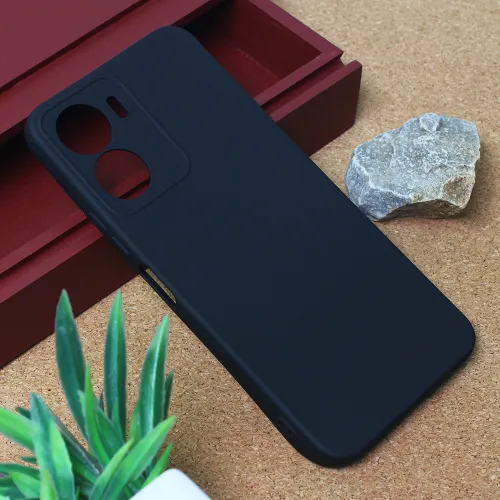 Futrola - maska Teracell Giulietta za Vivo Y16 mat crna.