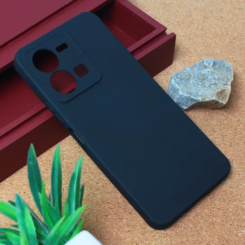 Futrola - maska Teracell Giulietta za Vivo Y22s/Y35 mat crna.