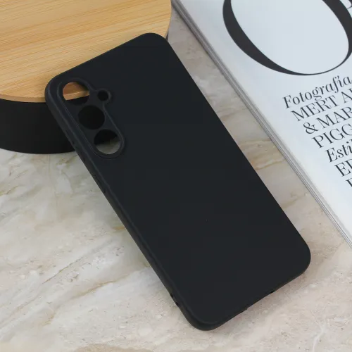 Futrola - maska Teracell Giulietta za Samsung S711 Galaxy S23 FE mat crna.