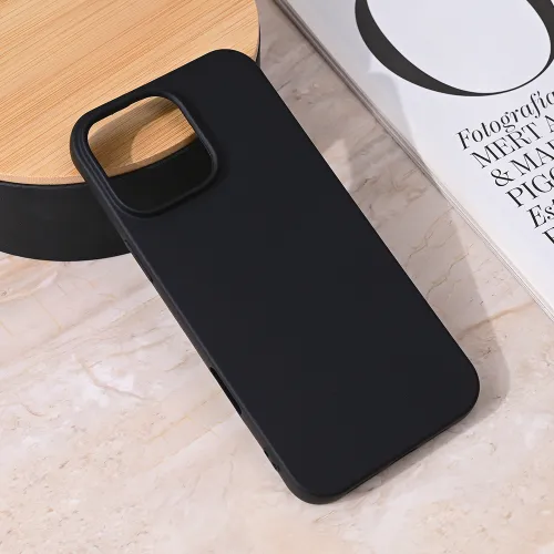 Futrola - maska Teracell Giulietta za iPhone 16 Pro Max 6.9 mat crna.