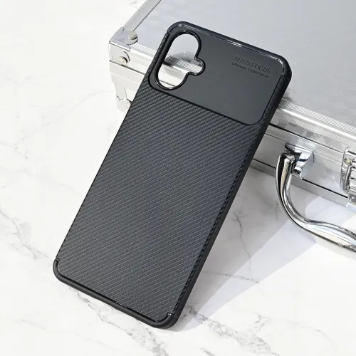 Futrola - maska Defender Carbon za Samsung A065F Galaxy A06 crna.