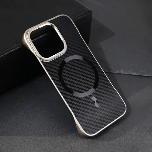 Futrola - maska Magsafe Carbon za iPhone 16 Pro 6.3 crna.