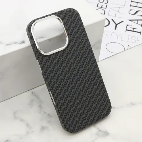 Futrola - maska UrbanMesh MagSafe za iPhone 16 Pro (6.3) DZ01 (MS).