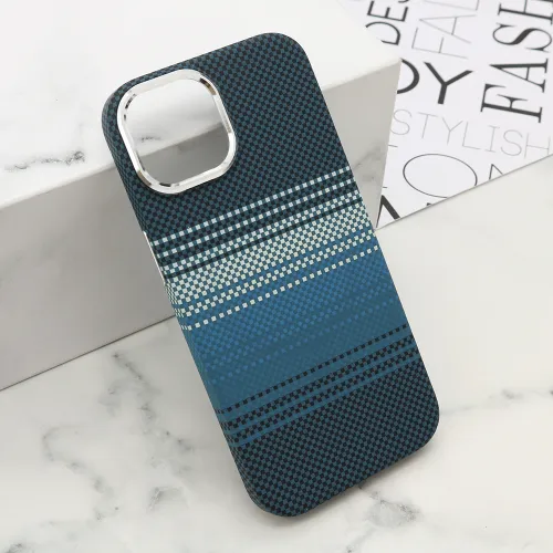 Futrola - maska UrbanMesh MagSafe za iPhone 15 (6.1) DZ04 (MS).