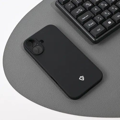 Futrola - maska Teracell Skin za iPhone 17 6.3 mat crna.