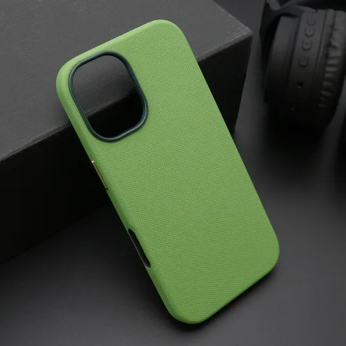 Futrola - maska FROSTED SHIELD MagSafe za iPhone 17 (6.3) zelena (MS).